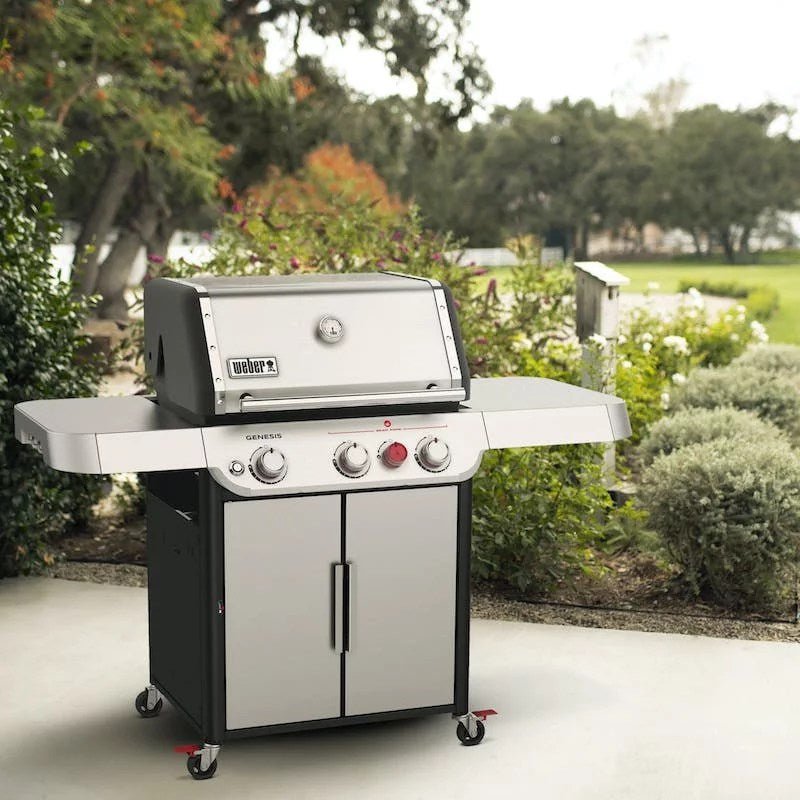 15_35300001_1800x1800_b40f3228-e25b-44ab-82ca-289f7d4eac75-2.jpg GENESIS S-325s Gas Grill (Liquid Propane) - Image 1