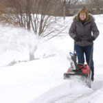 Toro 38473 18" Power Clear® 518 ZE Gas Snow Blower - Image 8