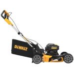 21 in. 20-Volt Cordless Electric Manual Walk Behind Self Propelled Mower with Two 12 Ah Flexvolt Batteries and Charger - Image 4