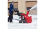 Honda HSS928AT Two Stage 28" Snow Blower - Image 2