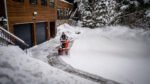 Ariens 926521 Professional Mountaineering Edition- 32" Hydero Efi Rapidtrak 2-Stage Snow Thrower - Image 3